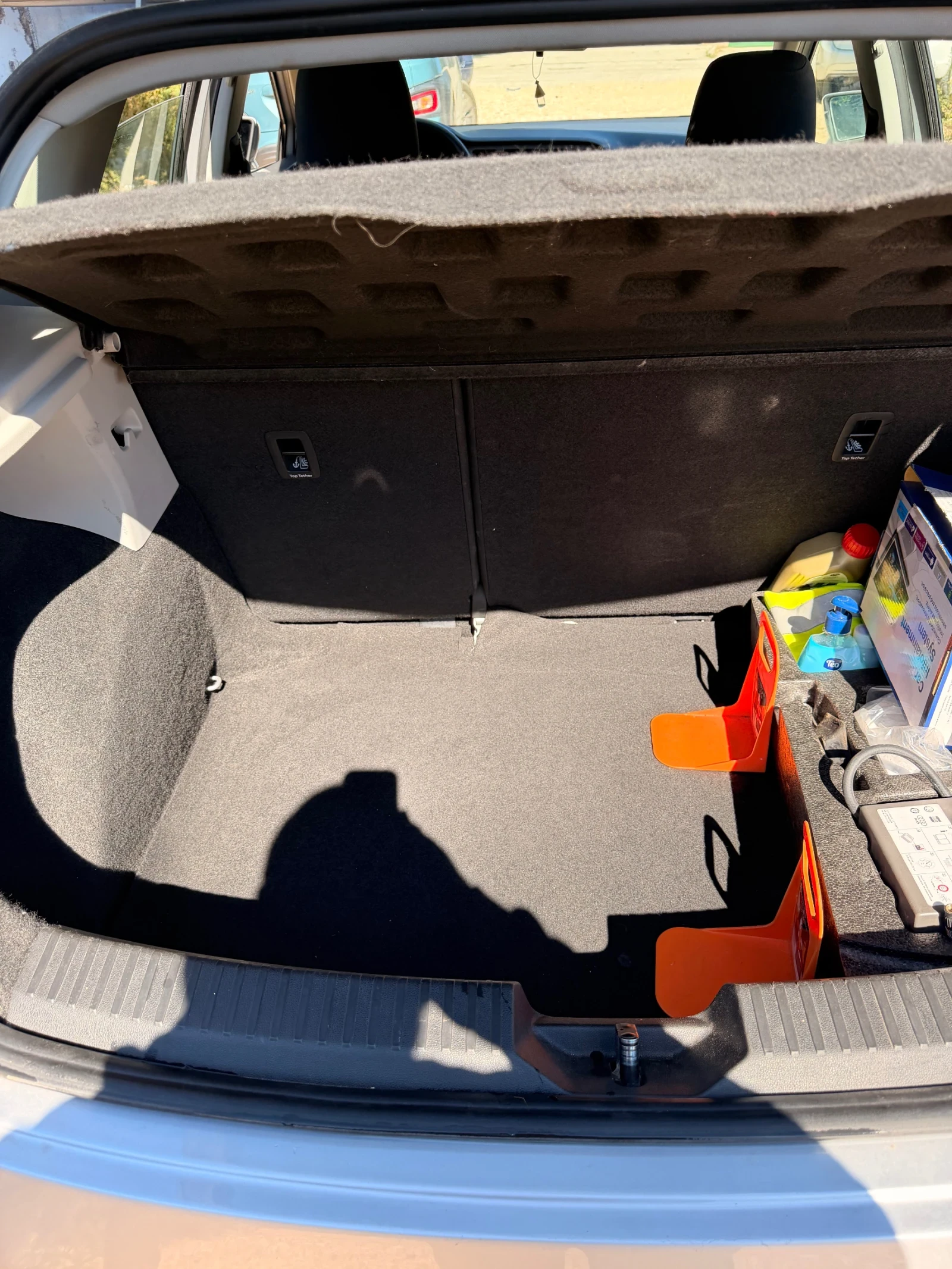 Seat Leon 1.6tdi 105 start stop, снимка 6 - Автомобили и джипове - 56423700