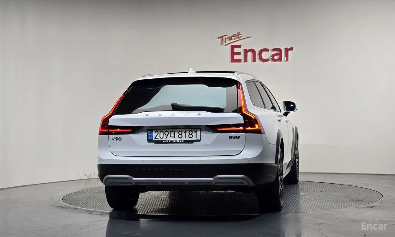 Volvo V90 B5 Pro AWD | Mobile.bg � ����������� 4