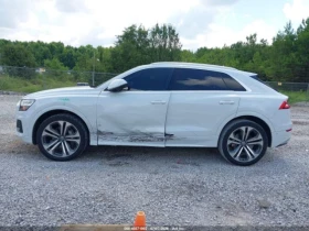 Audi Q8 55TFSI* PREMIUM* ПОДГРЕВ* ОБДУХВАНЕ* 360* ПАНОРАМА, снимка 13