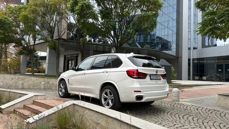 BMW X5 30d, снимка 5 - Автомобили и джипове - 52321397