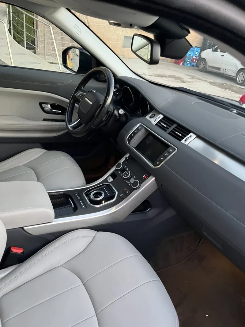 Land Rover Range Rover Evoque 2.0D, 150к.с, ВНОС ОТ ИТАЛИЯ, снимка 6 - Автомобили и джипове - 52755473
