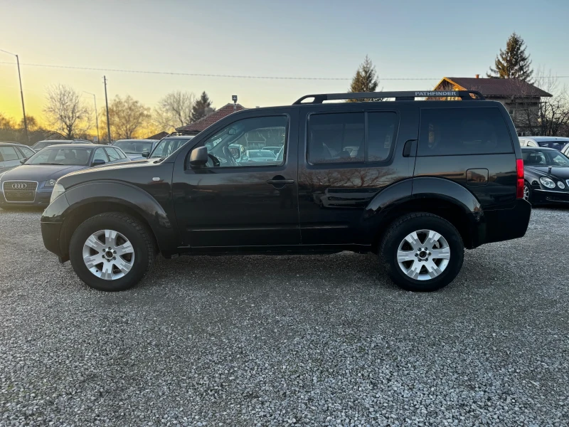 Nissan Pathfinder 2.5D Automatic 4x4, снимка 9 - Автомобили и джипове - 52804549