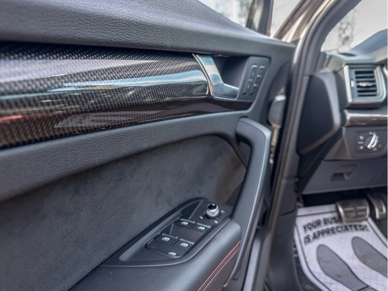 Audi SQ5 * PROGRESSIV QUATTRO | CLEAN CARFAX | CARBON FIBER, снимка 10 - Автомобили и джипове - 52882108