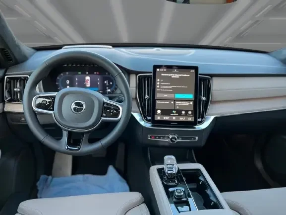 Volvo Xc90 B5 AWD = Ultra Bright = 7 Seats Гаранция, снимка 5 - Автомобили и джипове - 54179261