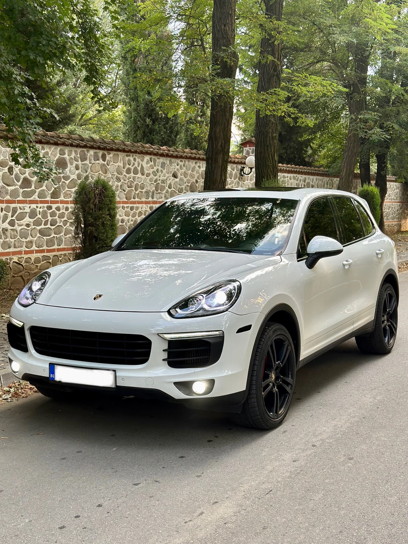 Porsche Cayenne 3.0D* FACELIFT* PREMIUM PACK * Chrono* Panorama - изображение 2