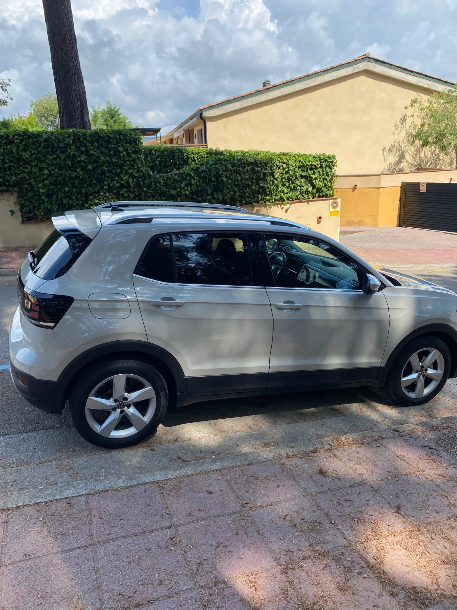VW T-Cross 1.5 TFSI - изображение 3