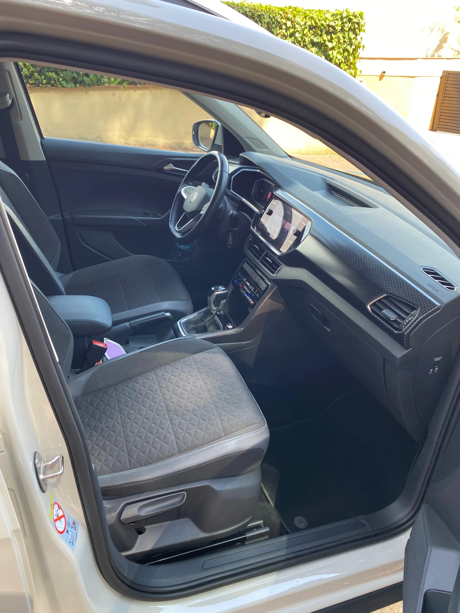 VW T-Cross 1.5 TFSI - изображение 9