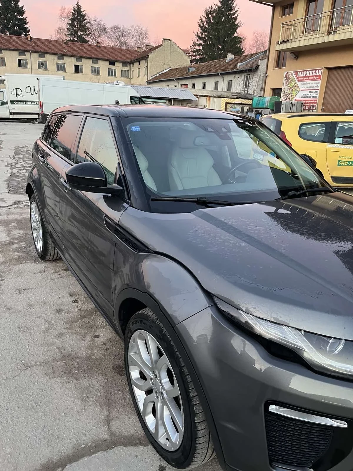 Land Rover Range Rover Evoque 2.0D, 150к.с, ВНОС ОТ ИТАЛИЯ - изображение 3