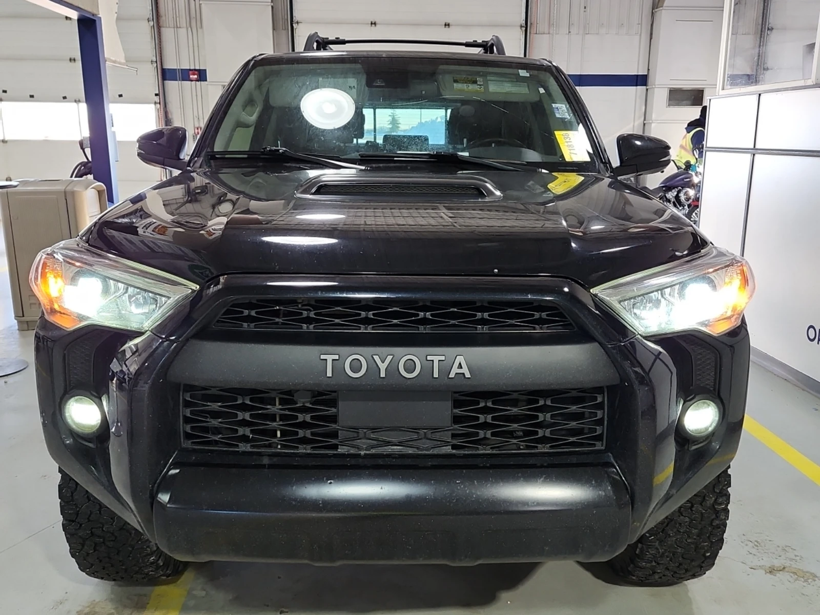Toyota 4runner TRD VENTURE/EDITION  - изображение 3