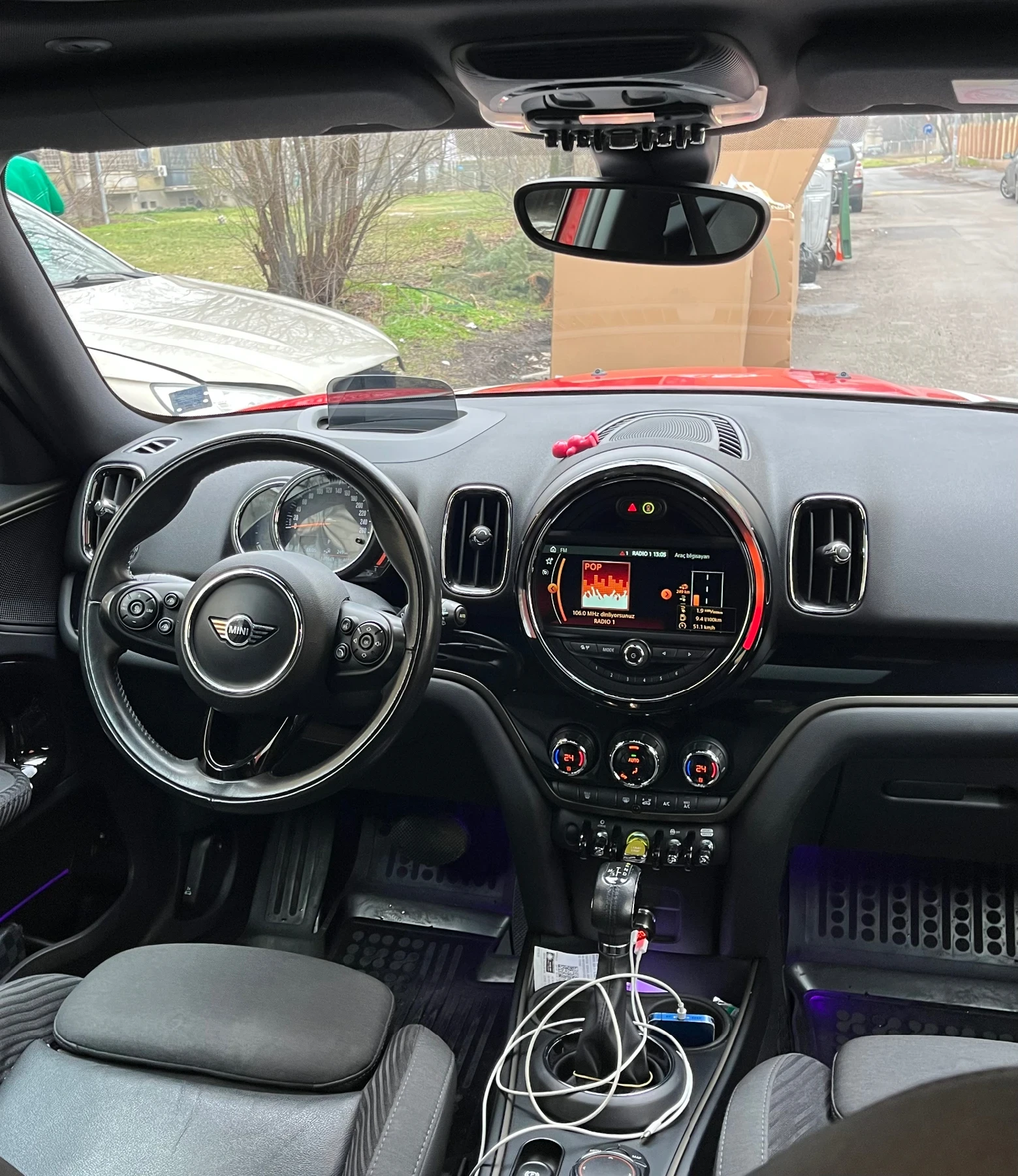 Mini Countryman, снимка 9 - Автомобили и джипове - 54063443