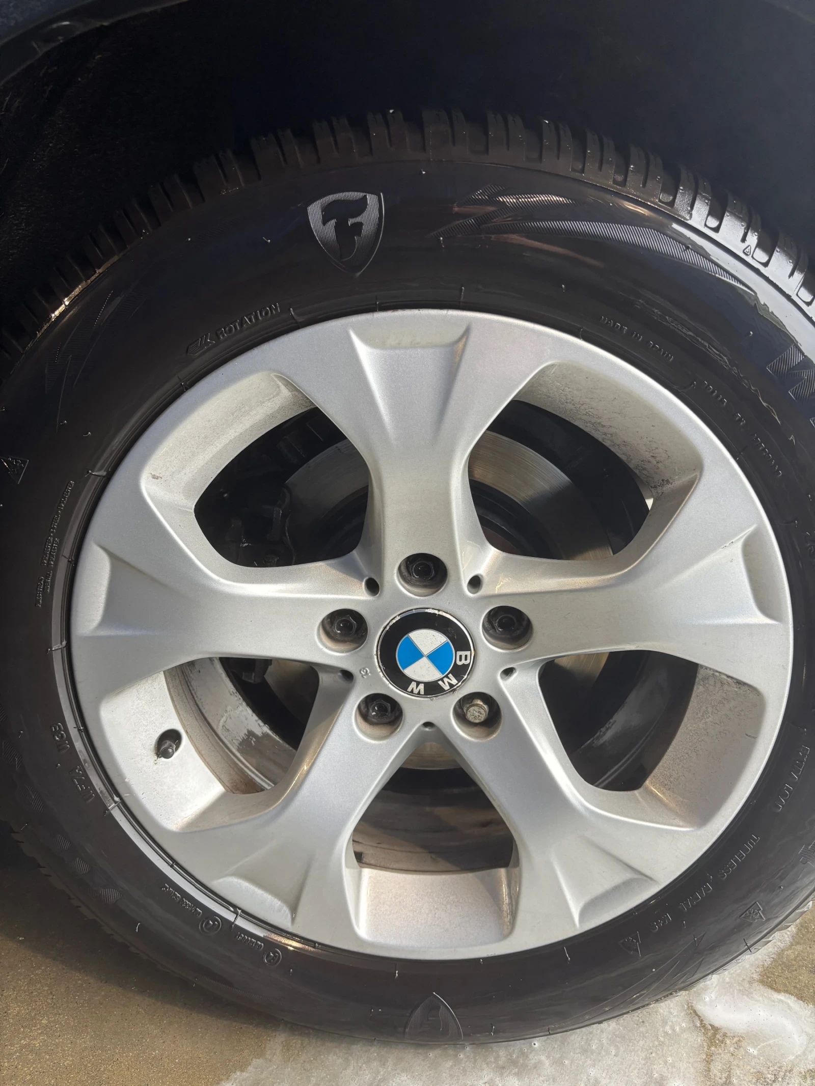 BMW X1, снимка 14 - Автомобили и джипове - 54647210