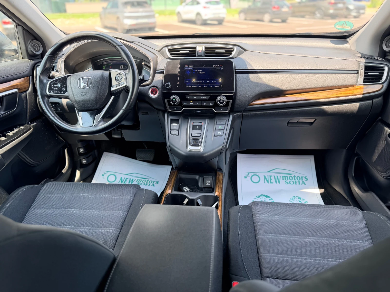 Honda Cr-v 2.0Hybrid-Сервизна история, Лизинг през Уникредит , снимка 11 - Автомобили и джипове - 54864997