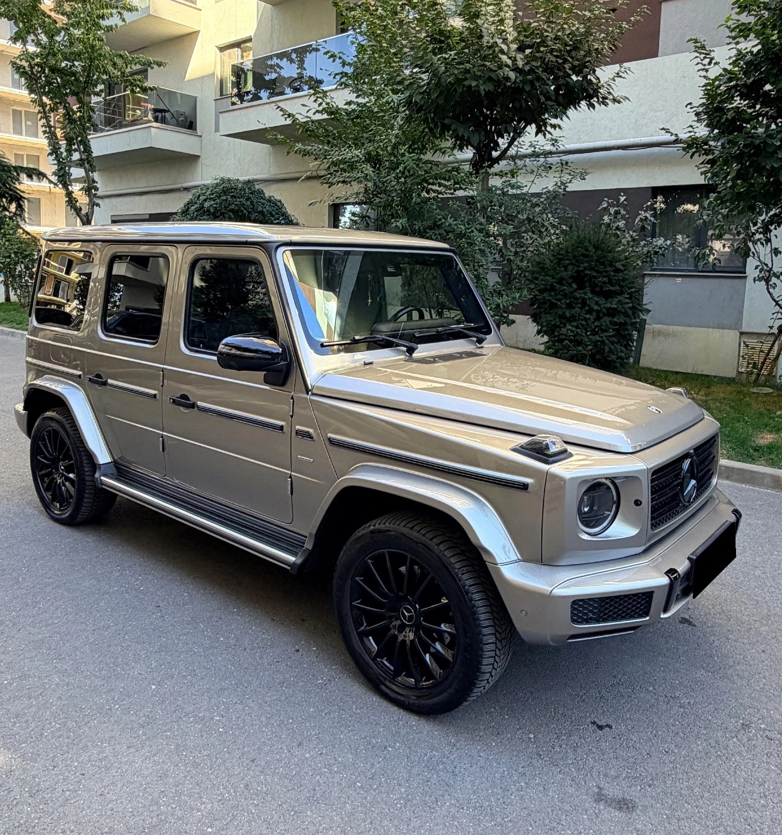 Mercedes-Benz G 400 d AMG-Line 4x4, снимка 3 - Автомобили и джипове - 55984998