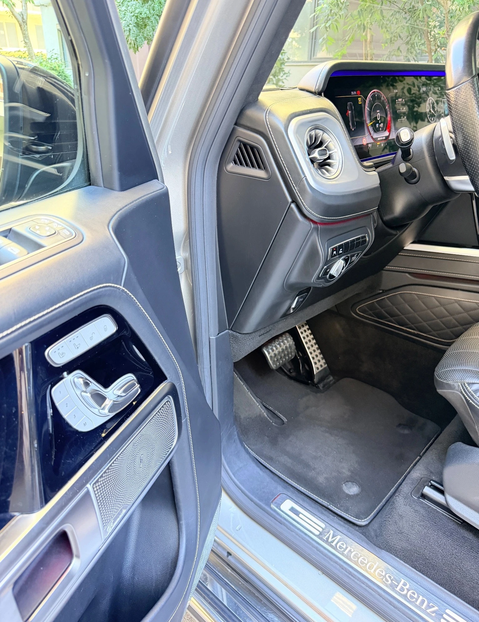 Mercedes-Benz G 400 d AMG-Line 4x4, снимка 7 - Автомобили и джипове - 55984998