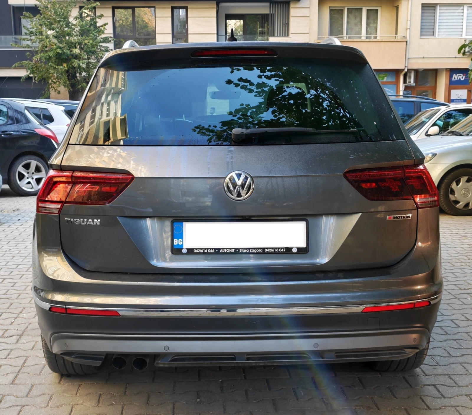 VW Tiguan 2.0, снимка 8 - Автомобили и джипове - 56653974