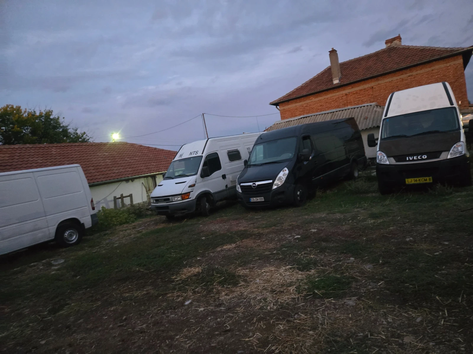 Iveco 35c13 2800 ����� 4, 20 ����� � � ��������� | Mobile.bg � ����������� 12