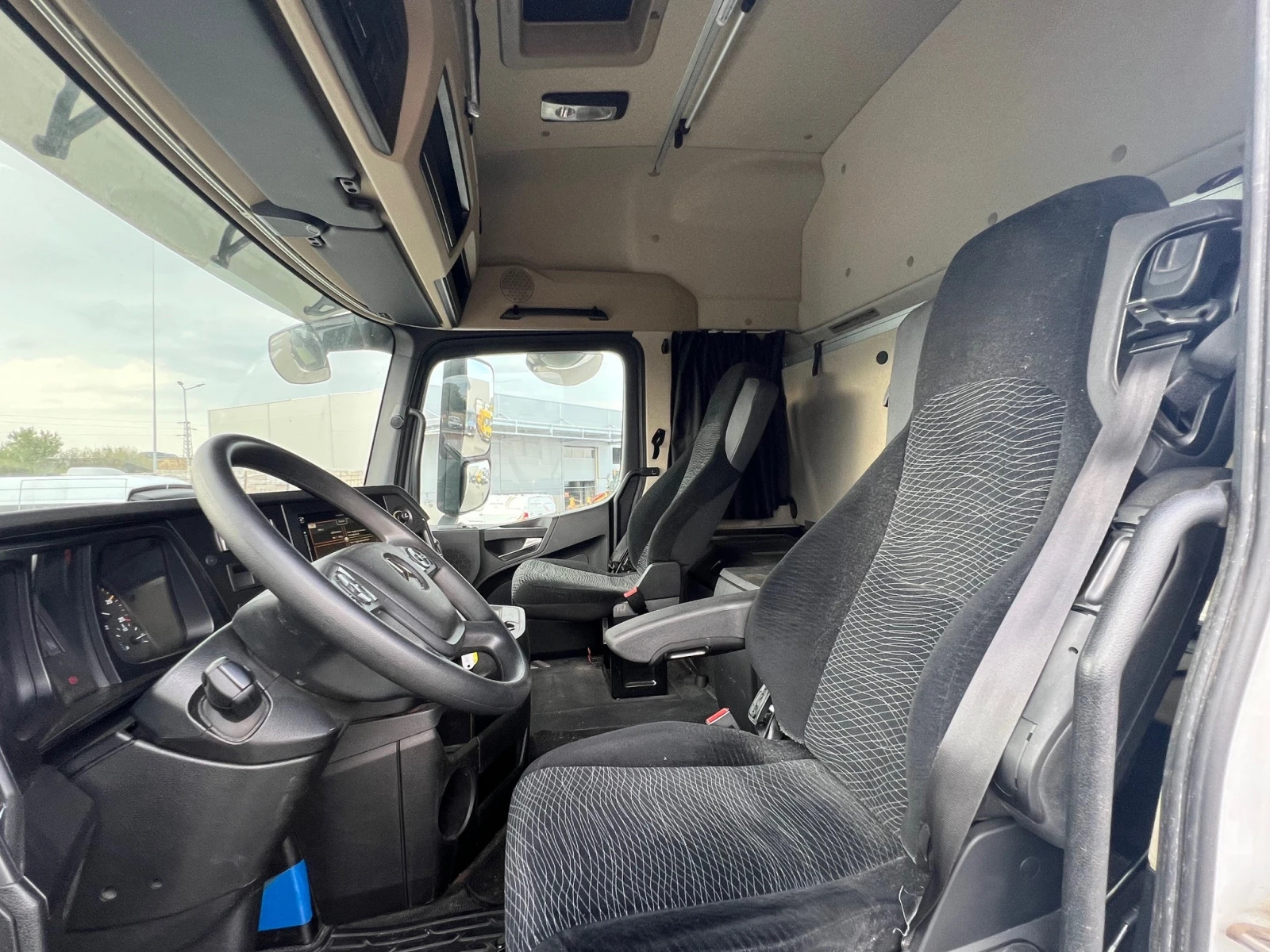 Mercedes-Benz Actros 1851 BIG SPACE - изображение 10