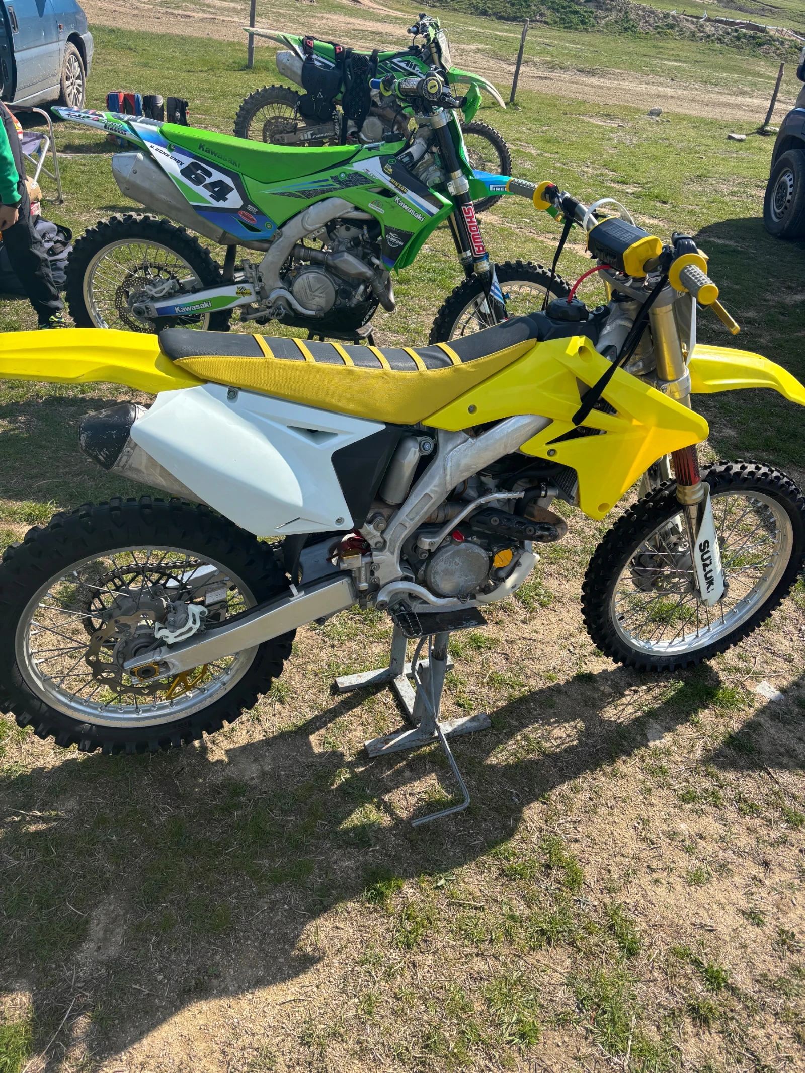 Suzuki Rmz 250, снимка 2 - Мотоциклети и мототехника - 54103384