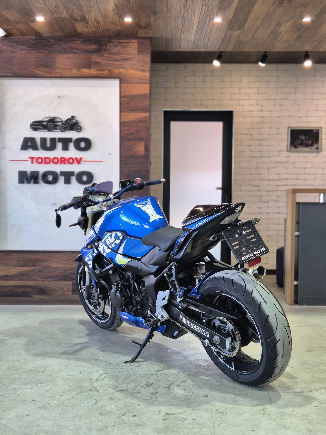 Suzuki Gsr 750 ABS!!! Нов внос от ШВЕЙЦАРИЯ!, снимка 5 - Мотоциклети и мототехника - 55478189