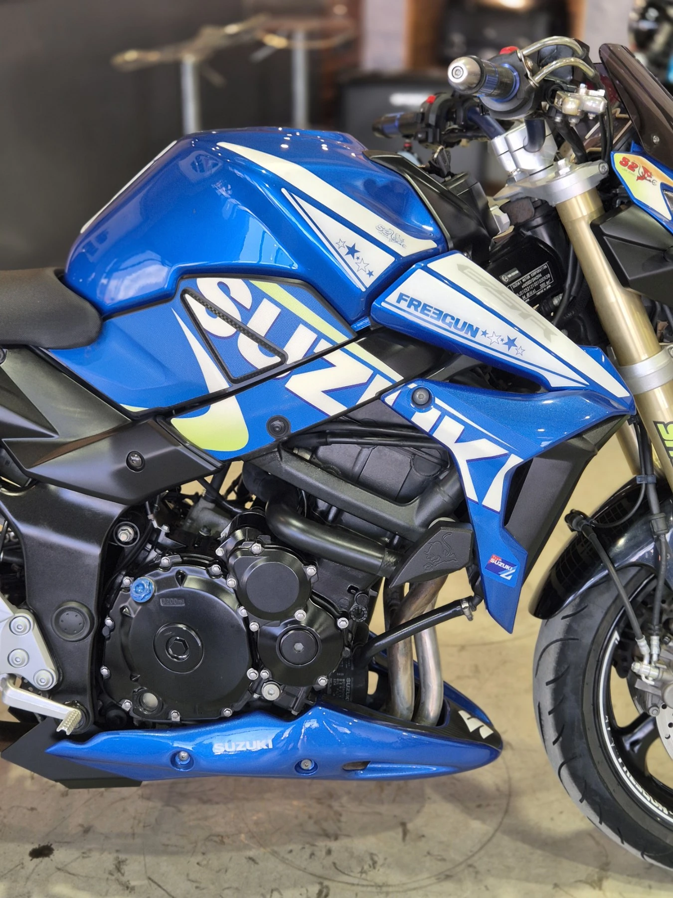 Suzuki Gsr 750 ABS!!! Нов внос от ШВЕЙЦАРИЯ!, снимка 14 - Мотоциклети и мототехника - 55478189