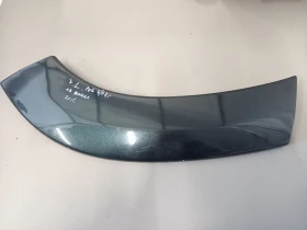 Задна лява лайсна калник Тойота Рав4 2.2дкат (зелена)