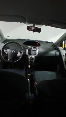Toyota Yaris, снимка 4