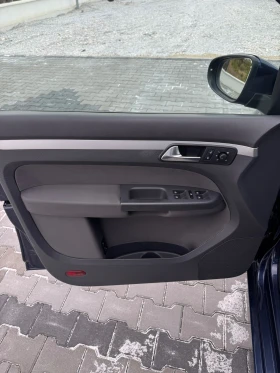 VW Touran 1.6 tdi, снимка 9