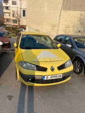 Renault Megane, снимка 1 - Автомобили и джипове - 45482894