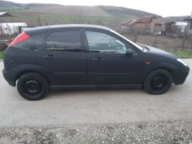 Ford Focus 1.8i, снимка 6