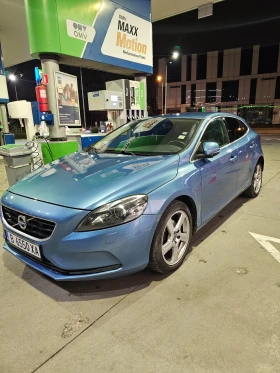 Volvo V40 D2 | Mobile.bg    2