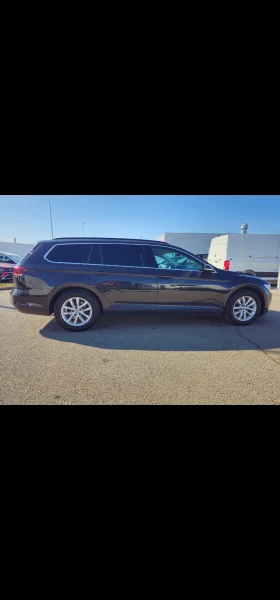 Обява за продажба на VW Passat Comfortline 2.0 TDI ~33 800 лв. - изображение 2