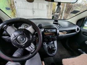 Mazda 2 1.4i, снимка 6