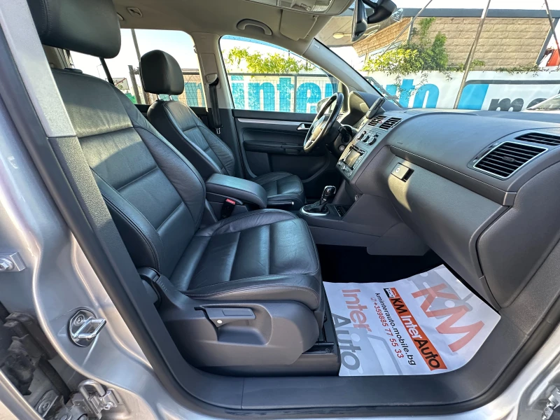 VW Touran CROSS 2.0TDI/AUT/LED, снимка 14 - Автомобили и джипове - 47498657