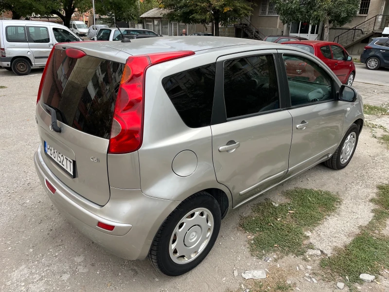 Nissan Note 1.5dci//82hp//ОТЛИЧЕН, снимка 3 - Автомобили и джипове - 47899691