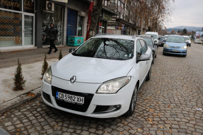 Renault Megane GT-line 1.9dCi СПЕШНО, снимка 2 - Автомобили и джипове - 48338832