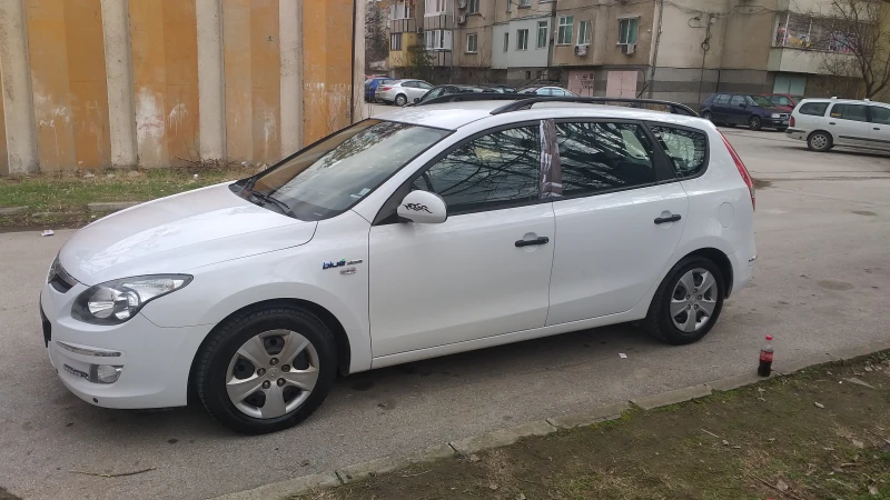 Hyundai I30, снимка 13 - Автомобили и джипове - 49547892