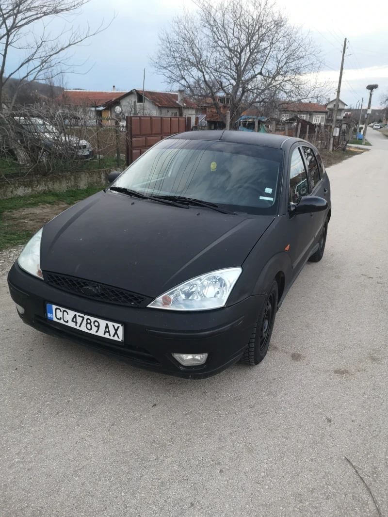 Ford Focus 1.8i, снимка 2 - Автомобили и джипове - 49548290