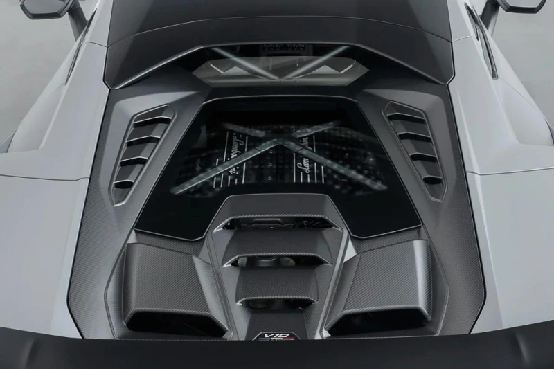 Lamborghini Huracan TECNICA FULL CARBON CERAMIC LED , снимка 5 - Автомобили и джипове - 51508847