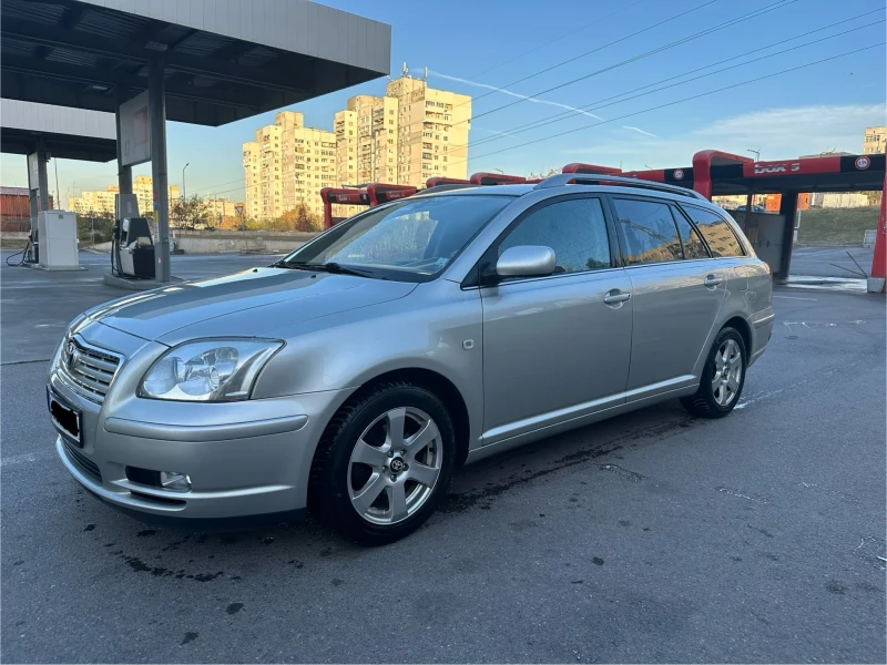 Toyota Avensis, снимка 2 - Автомобили и джипове - 51076956