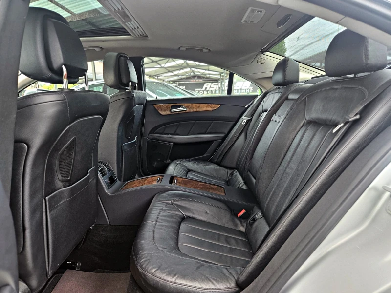 Mercedes-Benz CLS 350 ! AMG/DISTR/NIGHT/AMBIENT/HARMAN/ОБДУХ/МАСАЖ/CAM, снимка 16 - Автомобили и джипове - 51831709