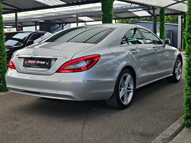 Mercedes-Benz CLS 350 ! AMG/DISTR/NIGHT/AMBIENT/HARMAN/ОБДУХ/МАСАЖ/CAM, снимка 5 - Автомобили и джипове - 51831709