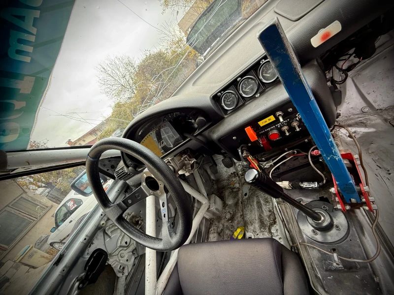 BMW 323 Compact DRIFT Car, снимка 10 - Автомобили и джипове - 52348197