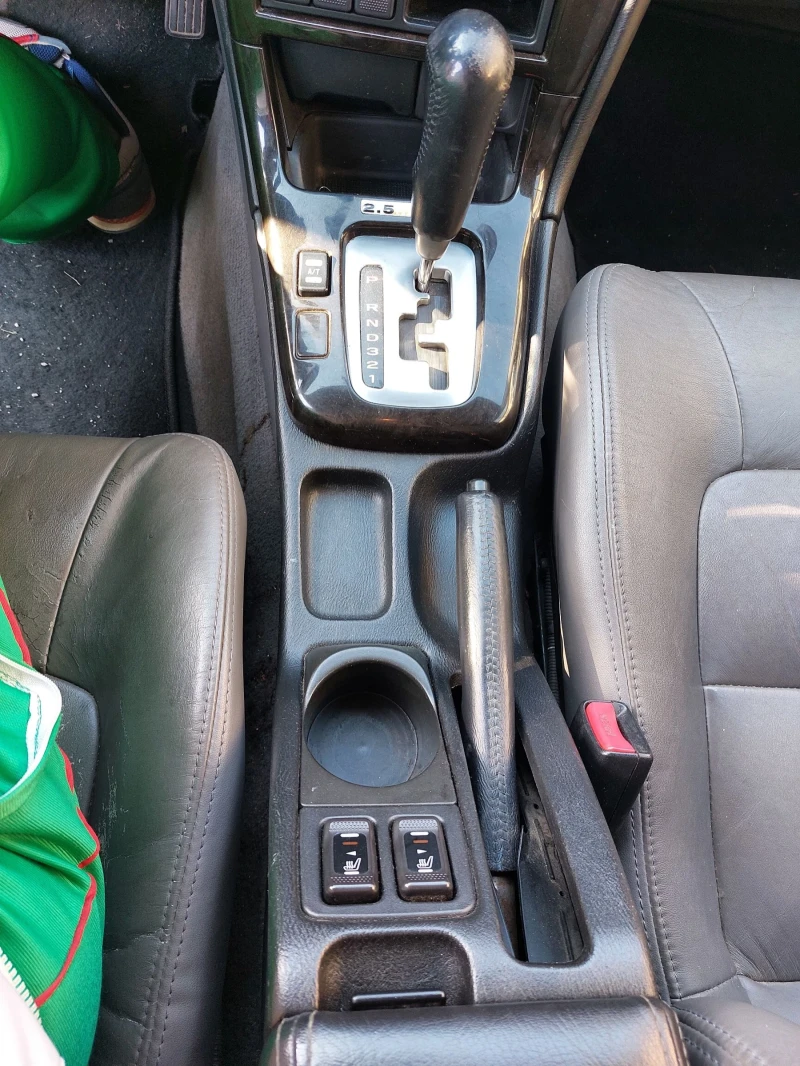 Subaru Outback, снимка 9 - Автомобили и джипове - 52689093