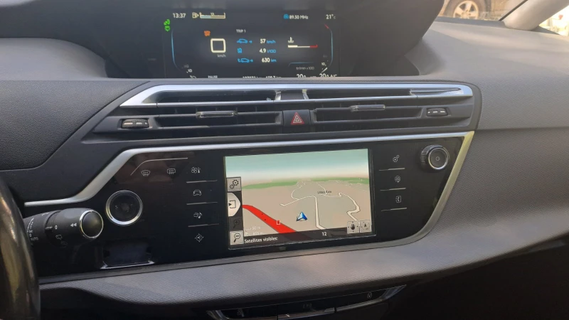 Citroen Grand C4 Picasso 1.6 E-HDI. Euro5B, снимка 17 - Автомобили и джипове - 52797502