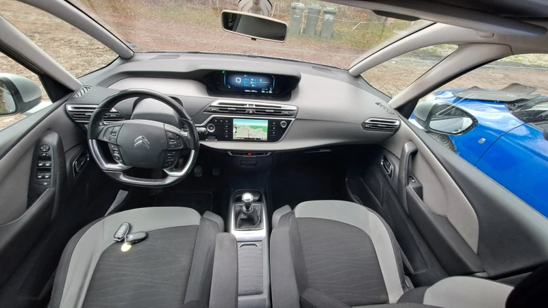 Citroen Grand C4 Picasso 1.6 E-HDI. Euro5B, снимка 9 - Автомобили и джипове - 52797502