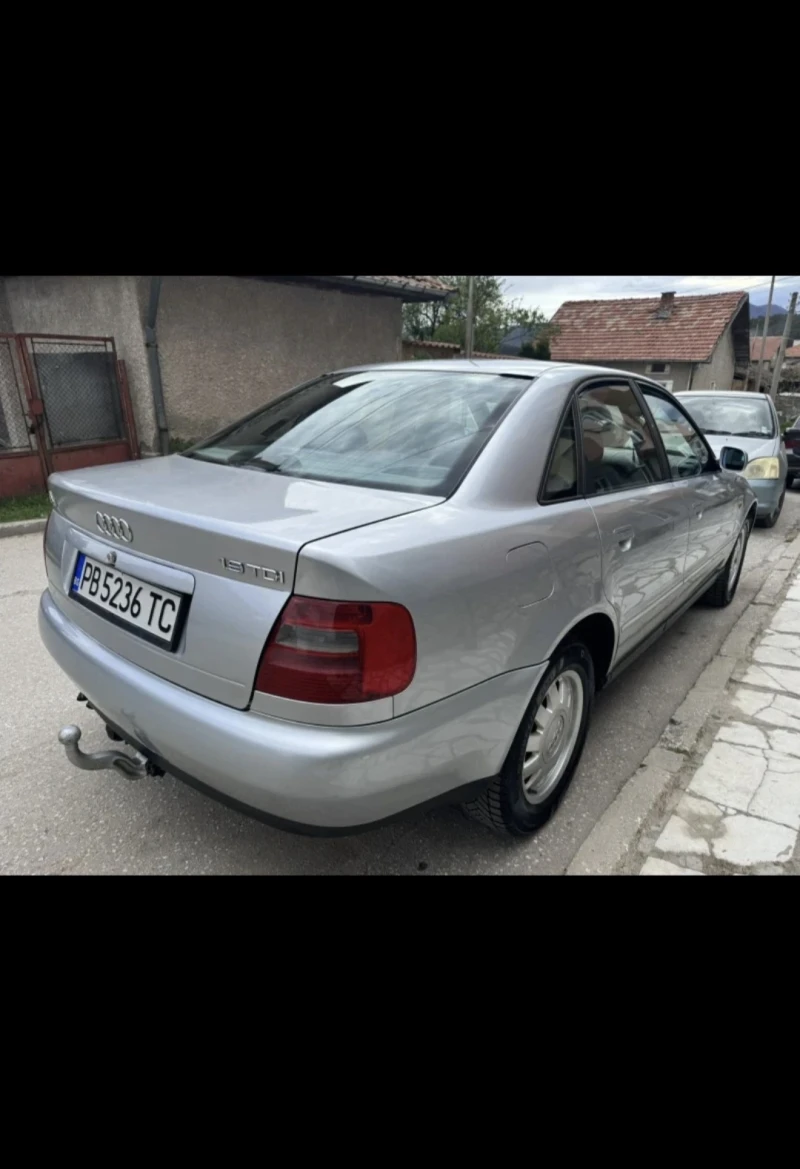 Audi A4 1.9 TDI, снимка 4 - Автомобили и джипове - 53264365