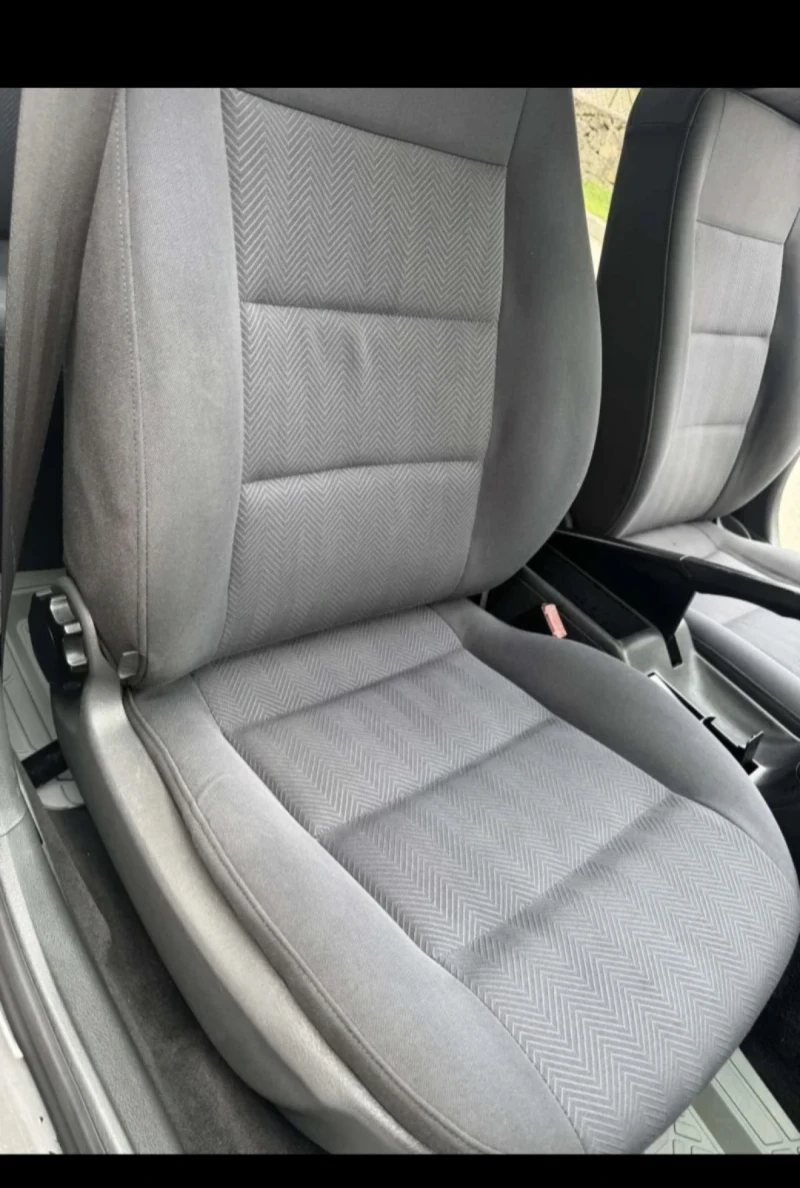 Audi A4 1.9 TDI, снимка 8 - Автомобили и джипове - 53264365