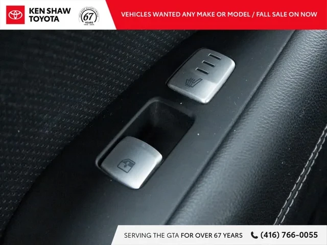 Genesis G70 KEYLESS* ПОДГРЕВ* КАМЕРИ* , снимка 12 - Автомобили и джипове - 53734846