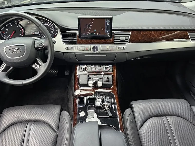 Audi A8 A8 4.2 Tdi Quattro D4, снимка 7 - Автомобили и джипове - 54996865