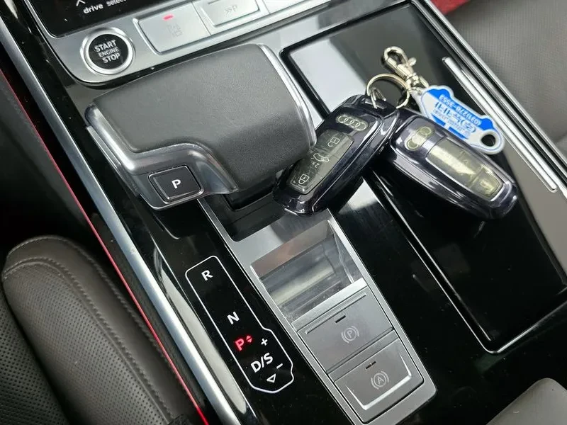 Audi A8 3.0 TDI Quattro, снимка 9 - Автомобили и джипове - 55097954